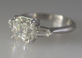 Style# So737 Asscher Cut w/ Taper Bullets